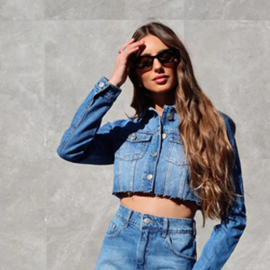 JAQUETA JEANS CROPPED JEANS