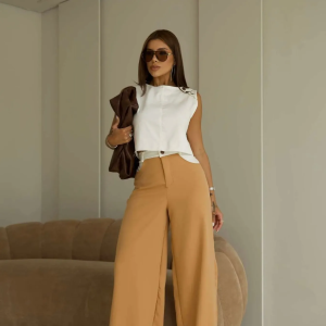 CONJUNTO DOMINIQUE BEGE